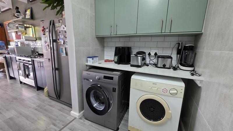 2 Bedroom Property for Sale in Groot Brakrivier Central Western Cape